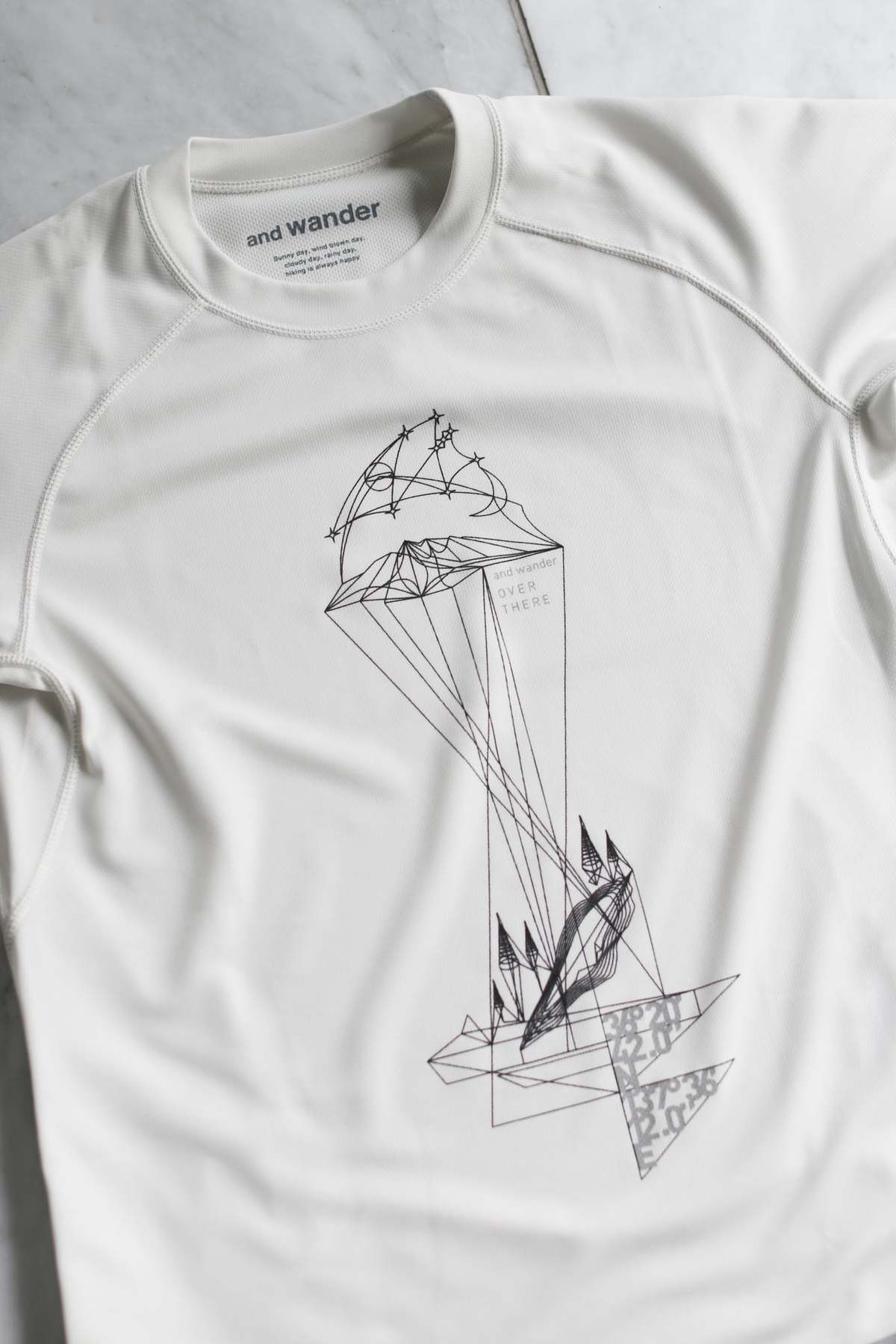 and wander Dry Jersey Printed Pattern T-Shirt - Image 5 of 5