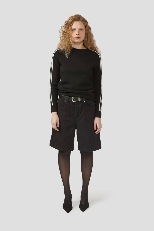 Decade Studio Noel Shorts