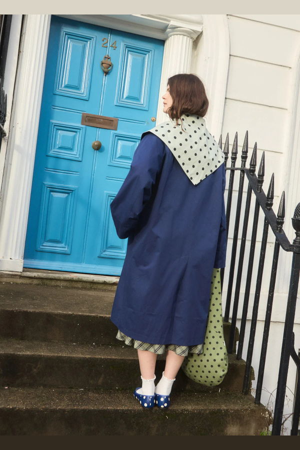 Lisa Says Gah Olson Trench