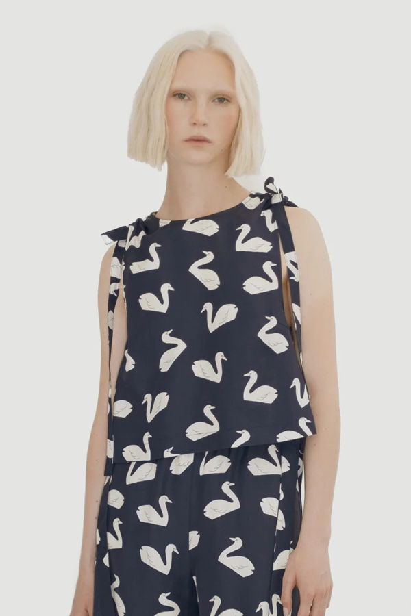TINY BIG SISTER Swans Top