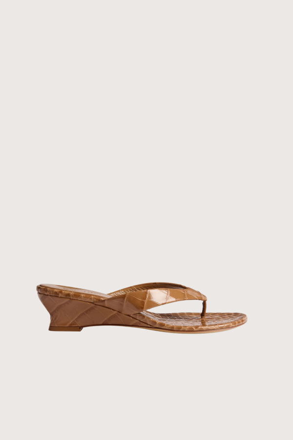 Le Monde Beryl Micro Thong Wedge Sandal - Brown