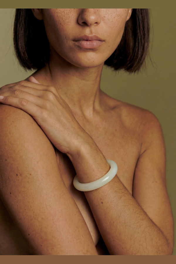 seree 1994 Off white thin jade bangle - Off White