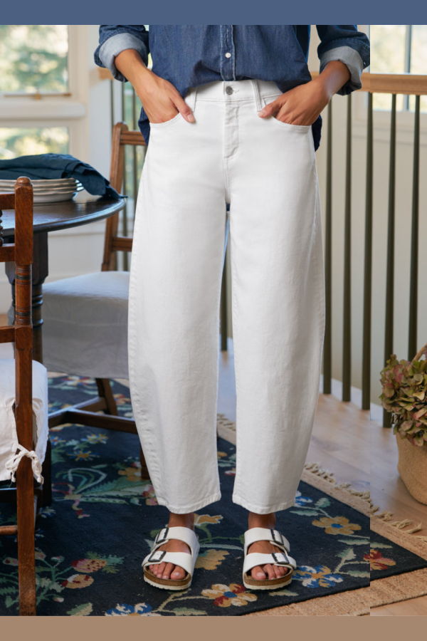 Frank & Eileen Brennan Barrel Jean - White