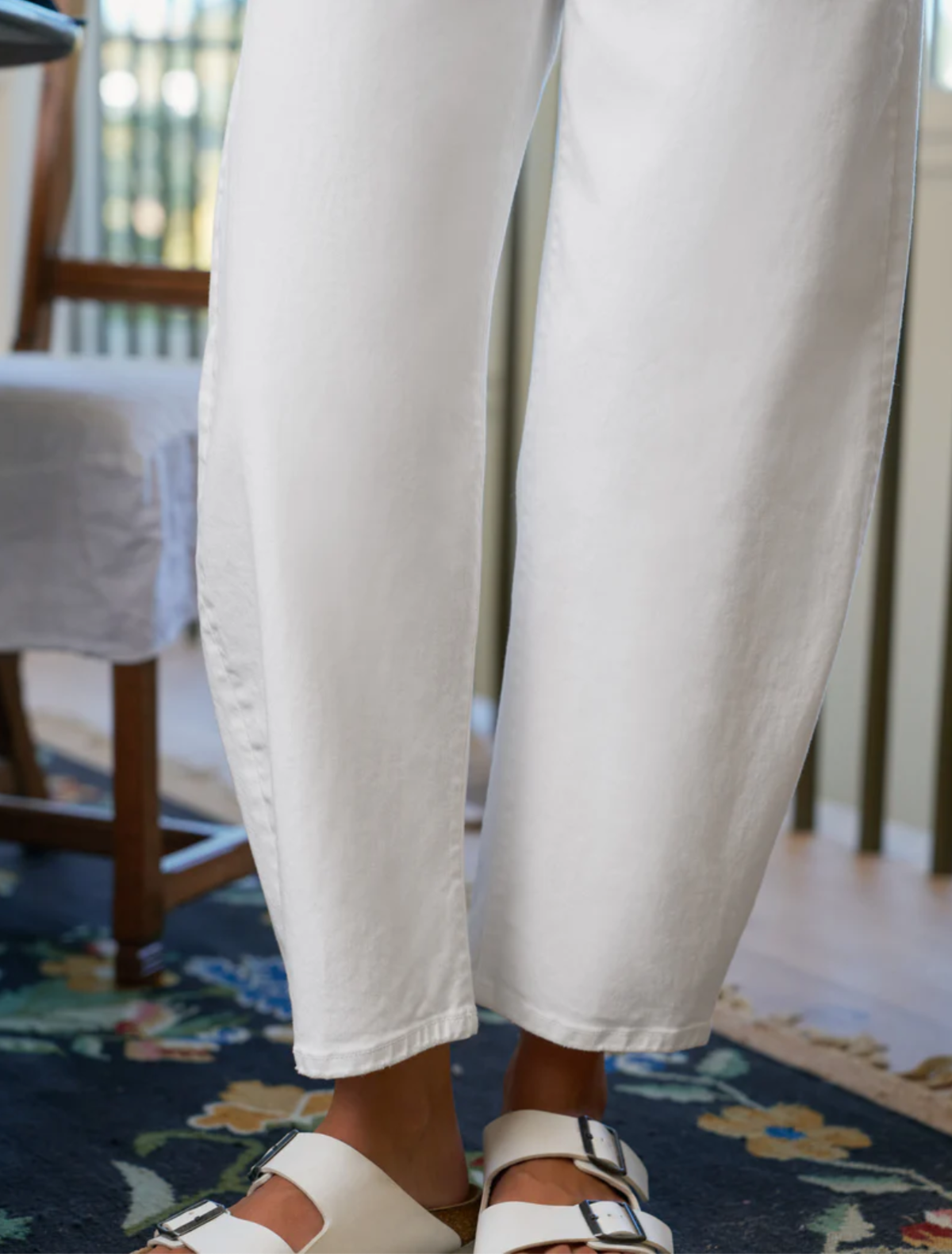 Frank & Eileen Brennan Barrel Jean - White - Image 4 of 4