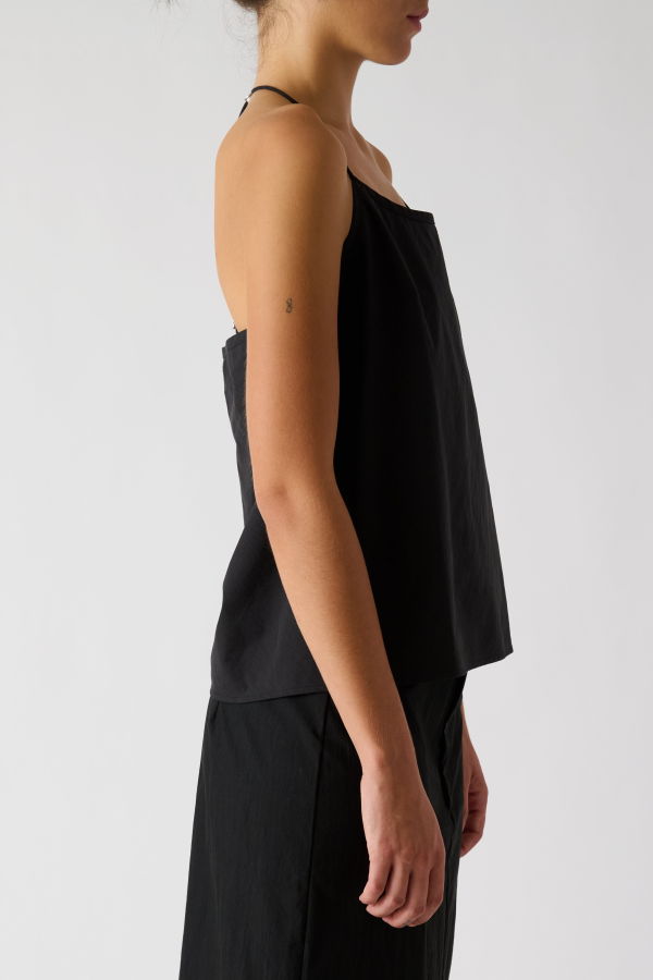 Still Here New York Toggle Tank