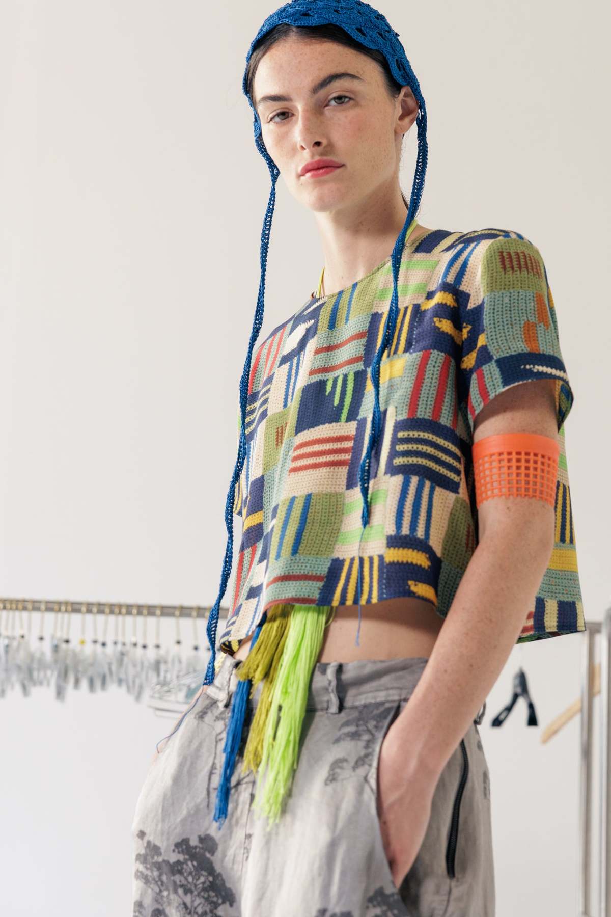 Serien°umerica Cropped Printed T-Shirt - Sand - Image 3 of 6