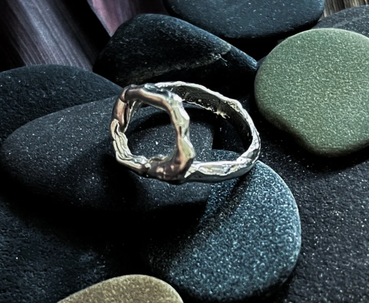 Pas Si Mal Blob Ring - Image 1 of 4