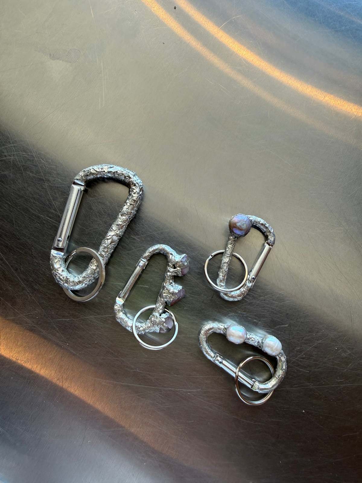 Pas Si Mal Rock Carabiner Keychain - Image 11 of 14