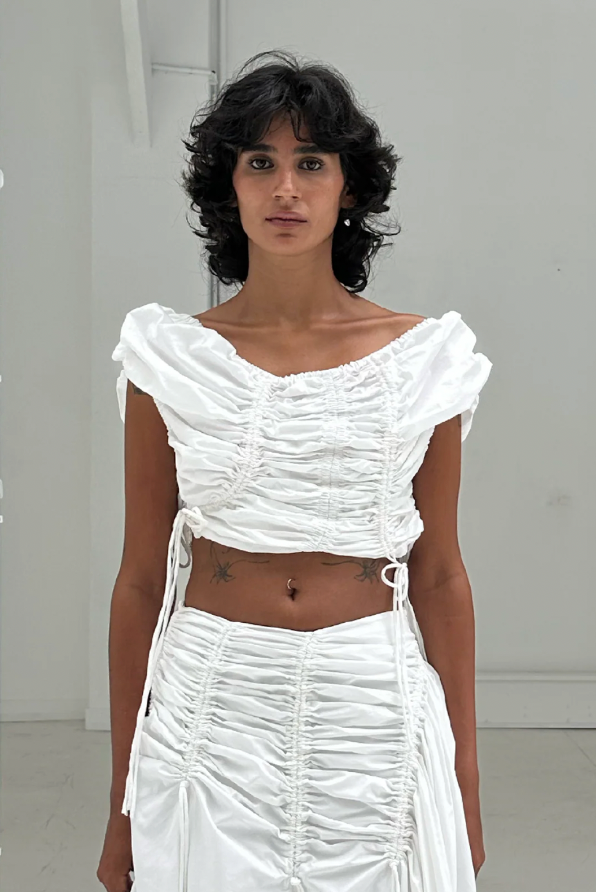 SAEMDI Simmi Top - Image 5 of 5