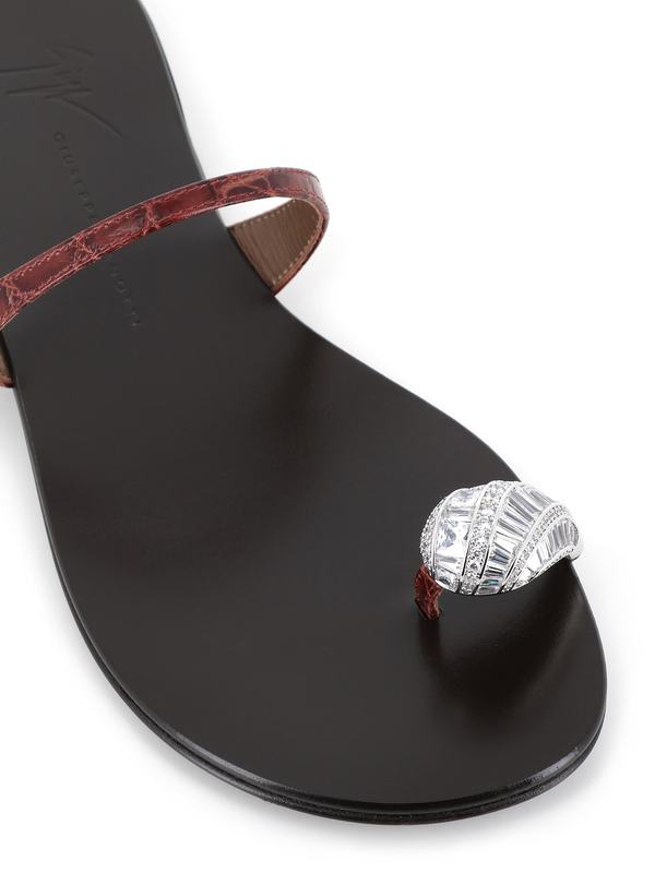 Giuseppe Zanotti Sandalo I500000-005 Sandals - Bordeux