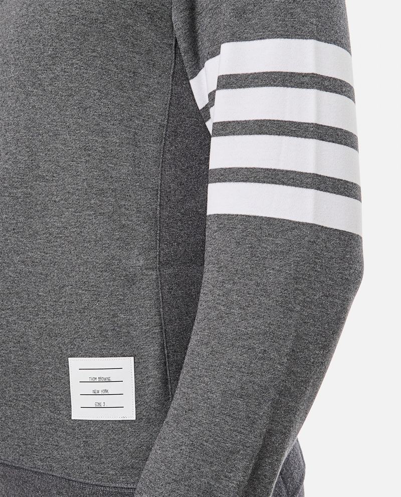 Thom Browne Classic Sweatshirt in Classic Loopback With Engineered 4 Bar - Gray