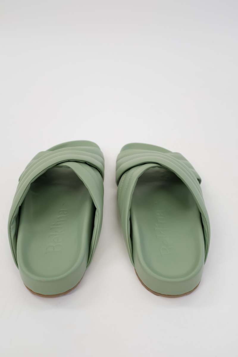 Beklina Gubi Cross Slide - Pistachio