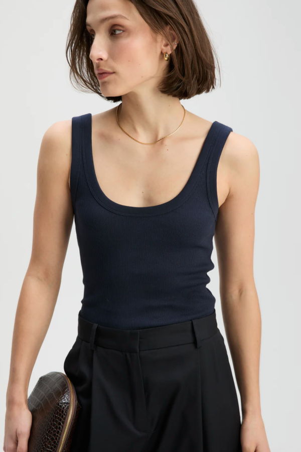 soldout.nyc The Scoop It Up Tank