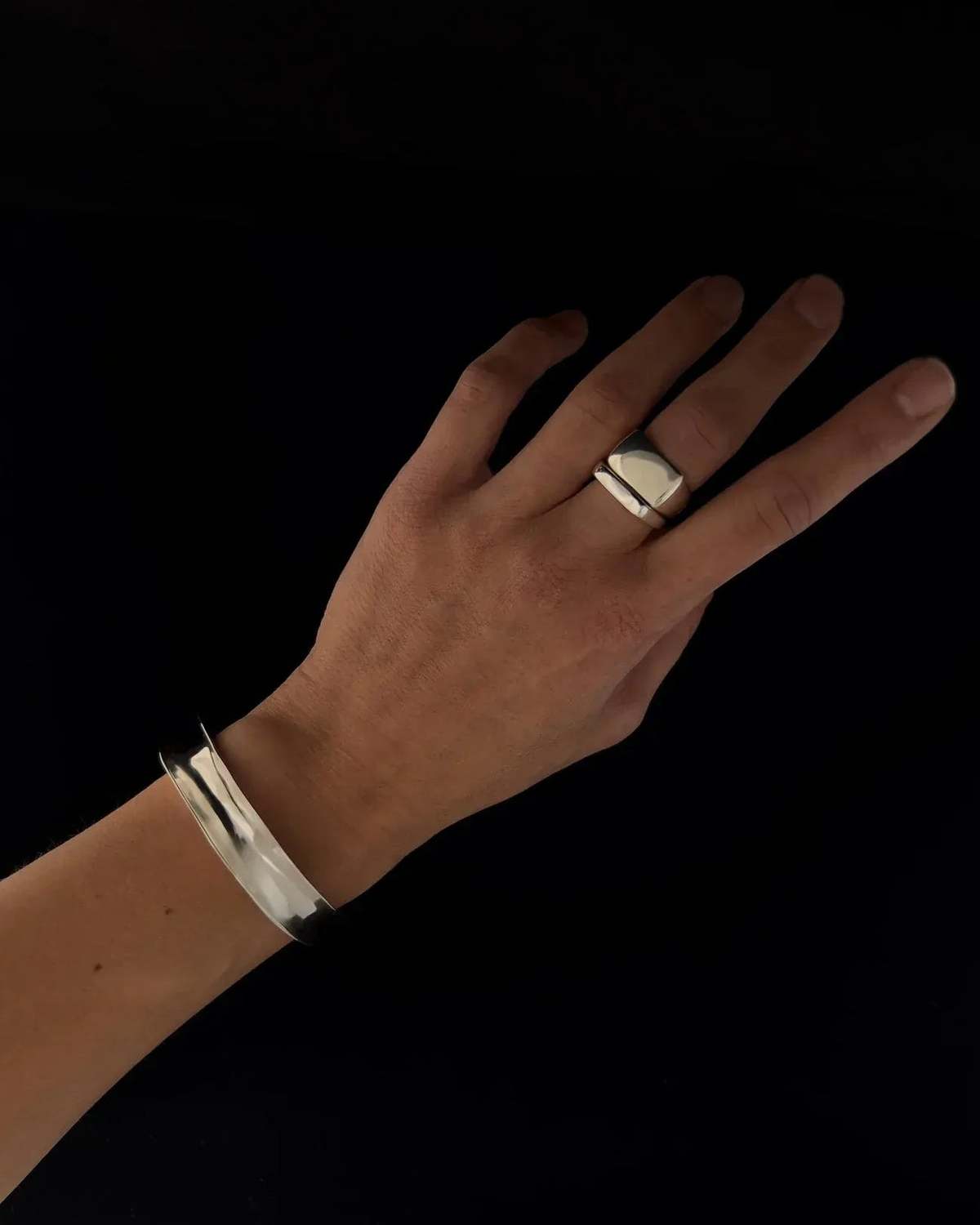 Fay Andrada Large Sinetti Ring - Image 1 of 2