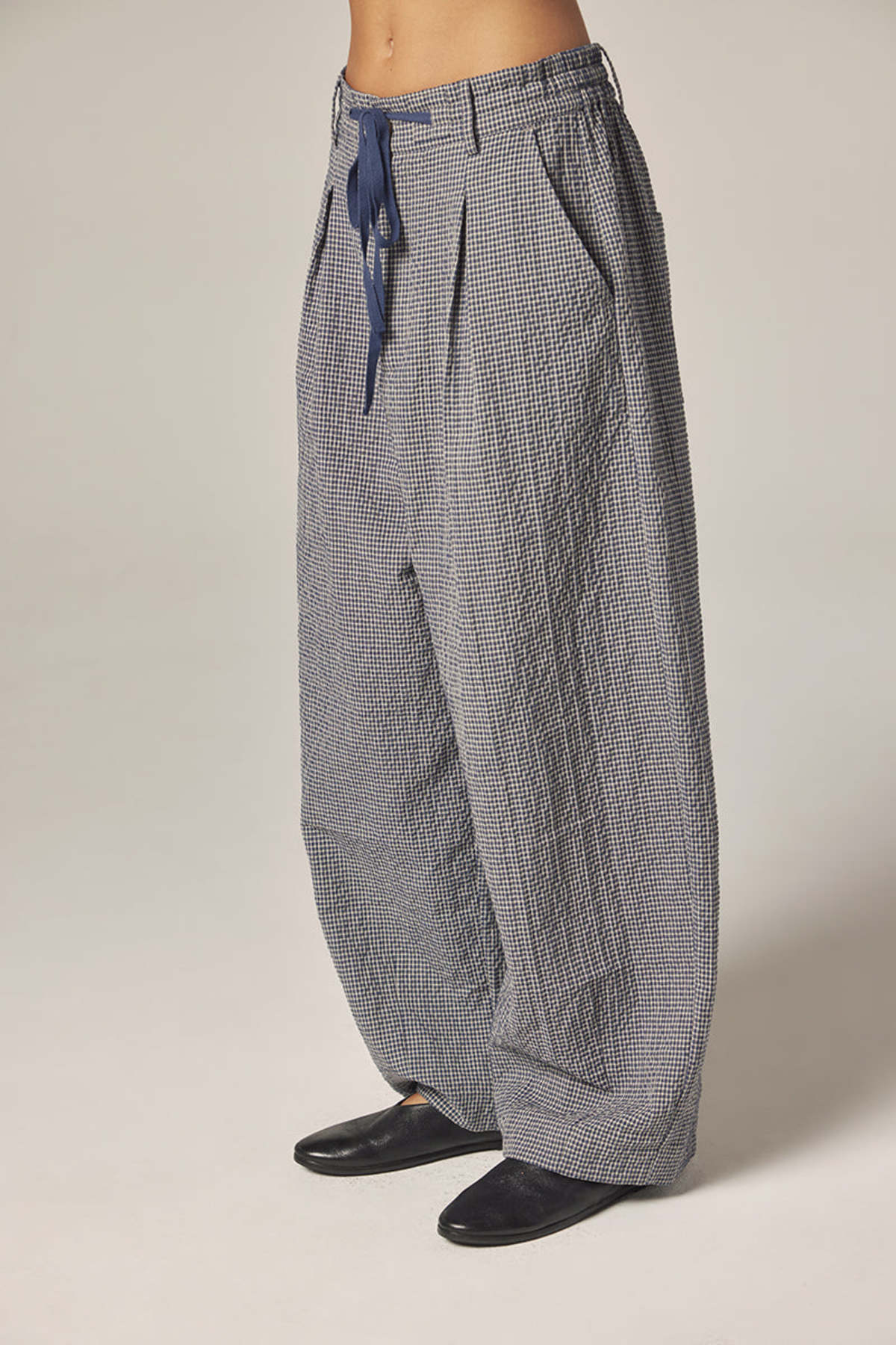 amente Plaid Drawstring Wide Pants - Navy/White - Image 4 of 6
