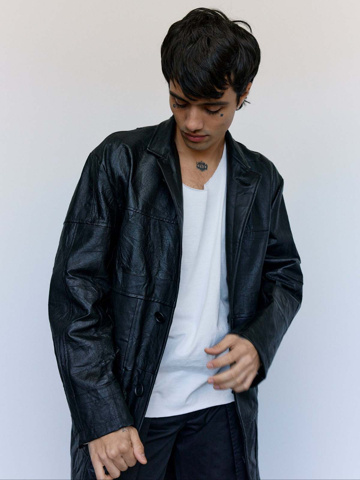 Old Park Leather Chesterfield Jacket - Image 10 of 12