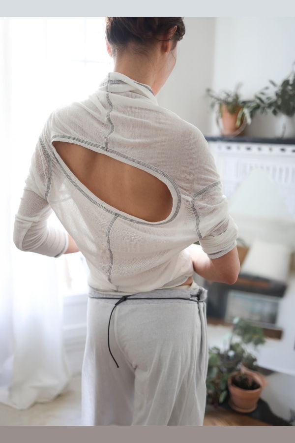 Ulika Sanctus Back Flare Mesh Top