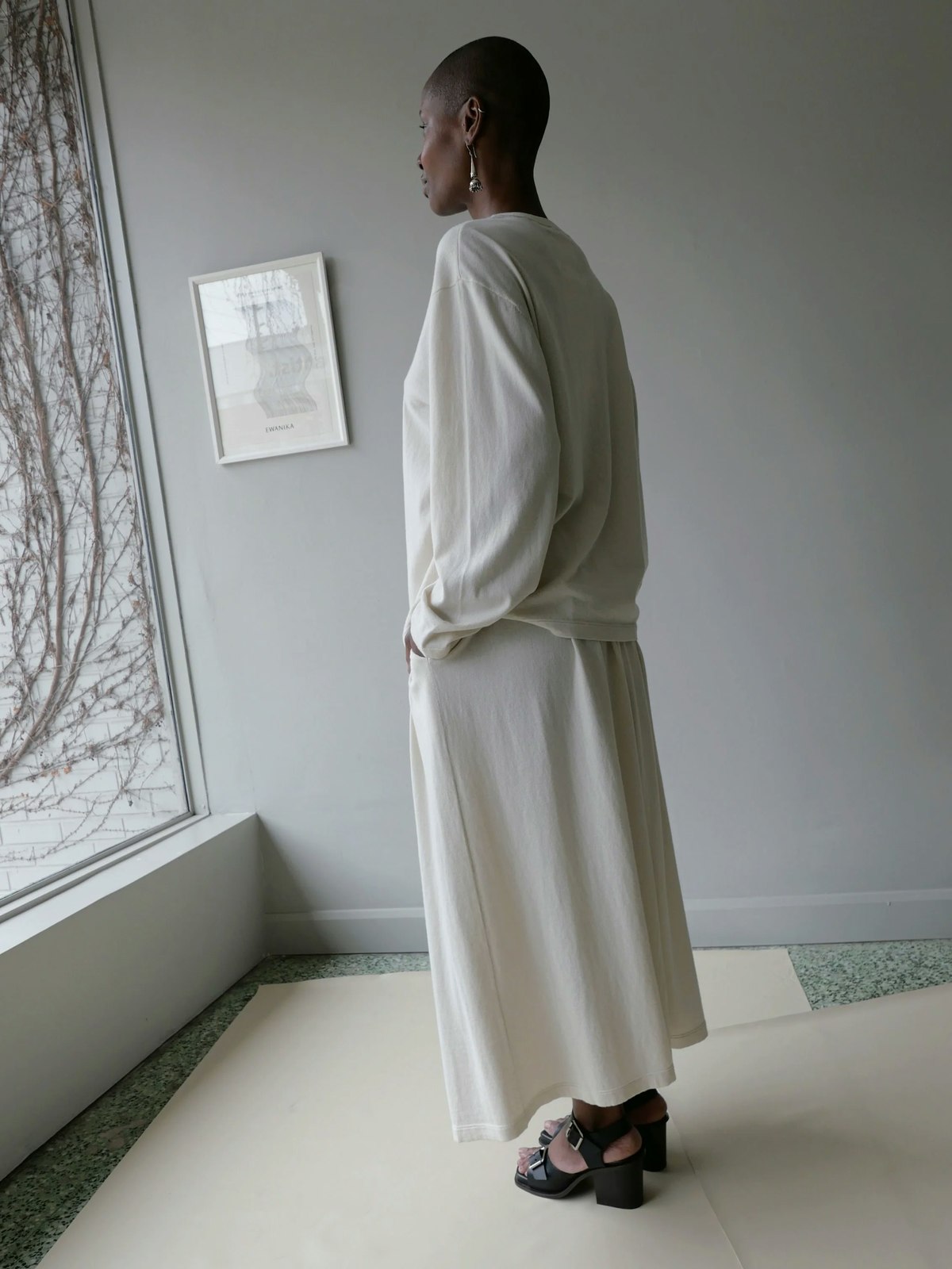 Extreme Cashmere N°407 Fatou Henley T-Shirt - Bone - Image 3 of 4