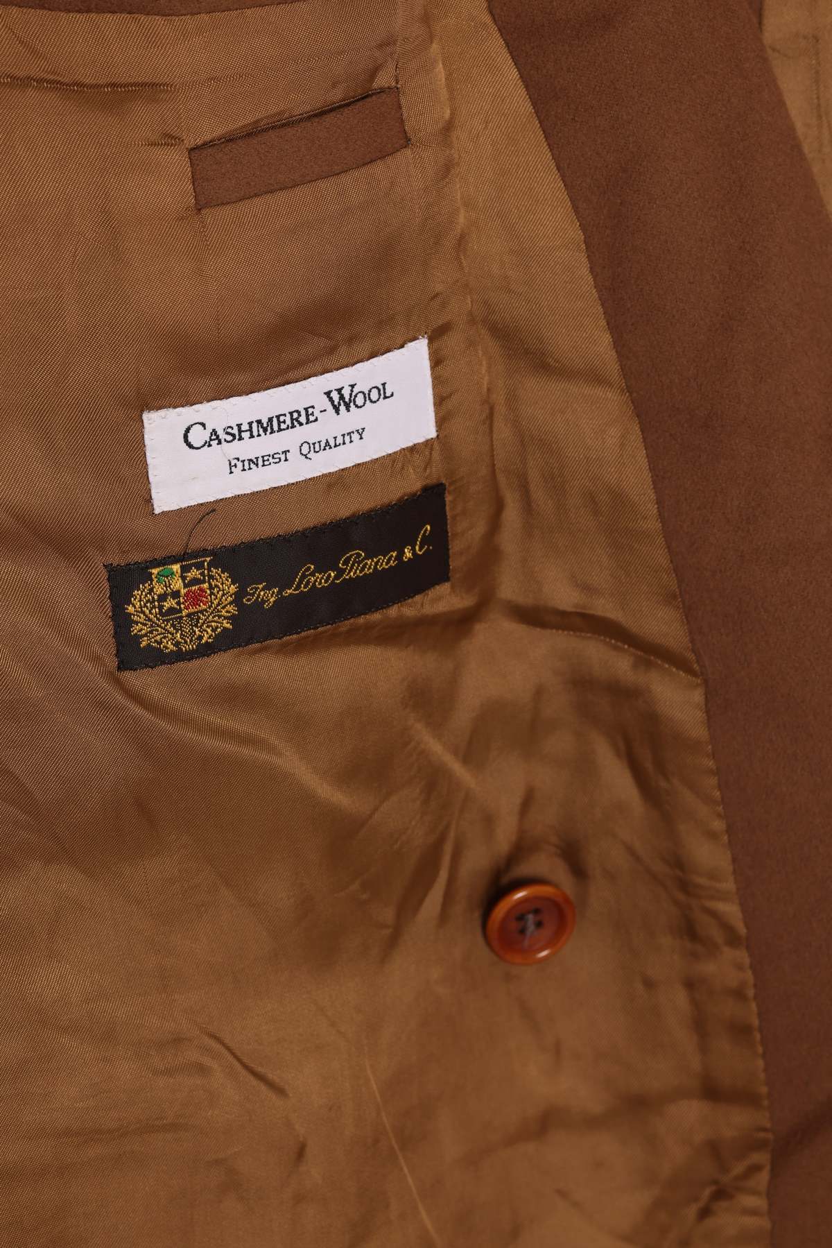 HUGO BOSS (Germany) Late 1990s, Loro Piana Cashmere-Enriched Wool, Double-Breasted, Hugo Boss - Image 6 of 7