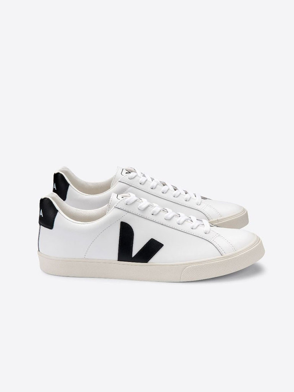 VEJA Esplar Leather Sneaker