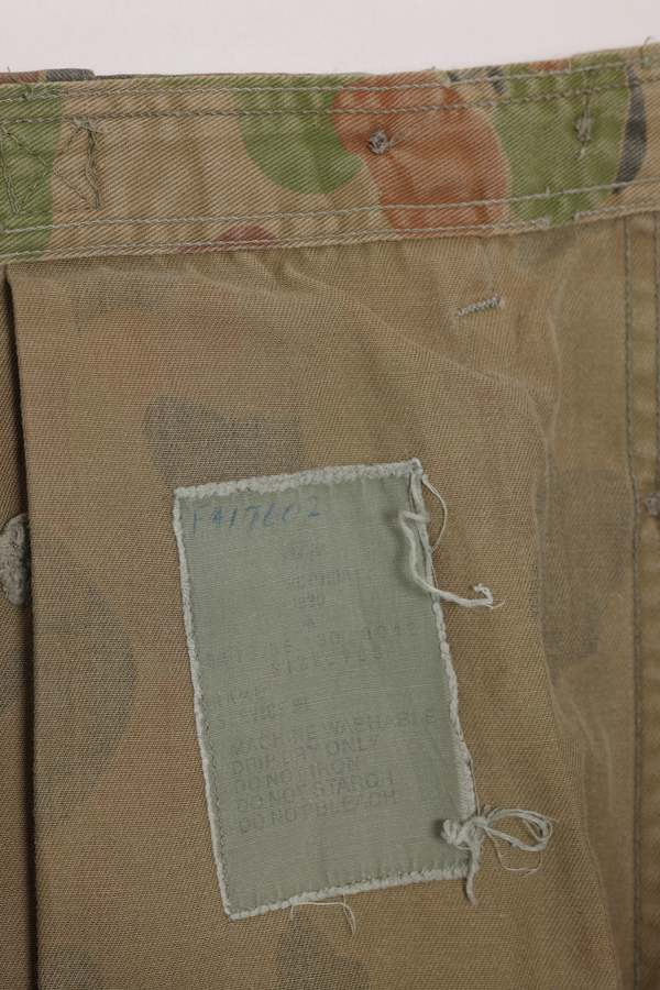 (Unattributed) 1970s1980s, Military-Issue, Auscam Spot Camouflage, Side Cargo, Combat