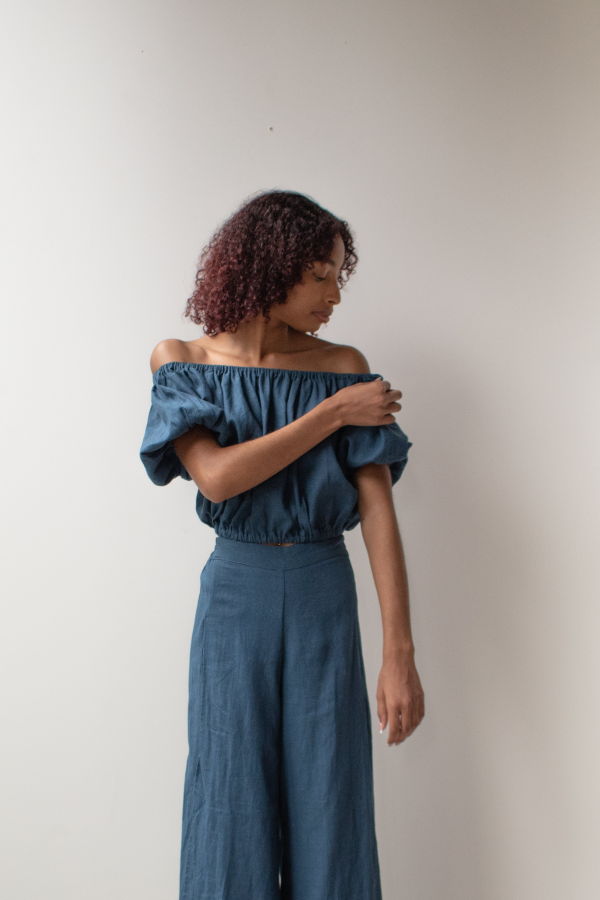 at Dawn. Cropped Top