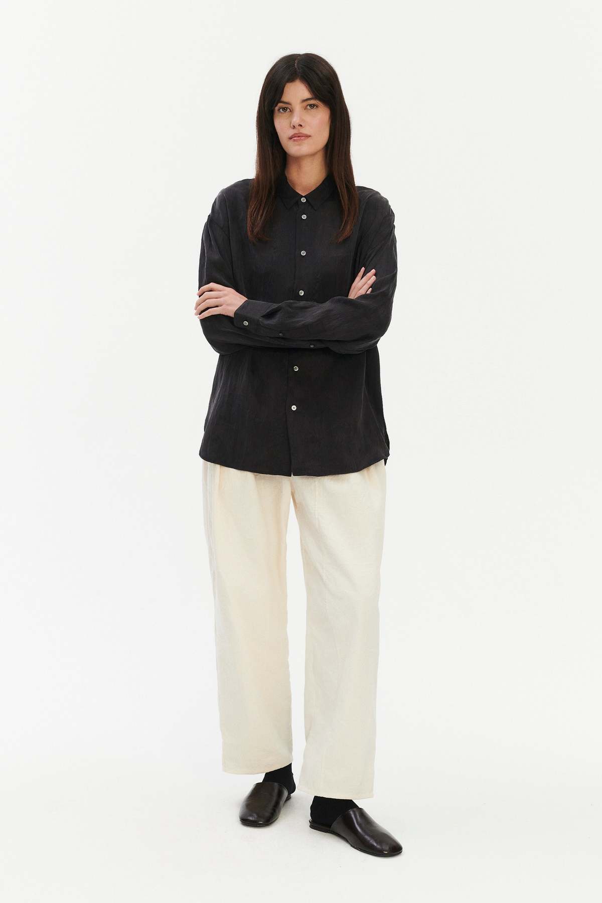 Delikatessen Oversized Shirt in a Silky Japanese Blend of Lyocell and Polyamide - Image 2 of 9