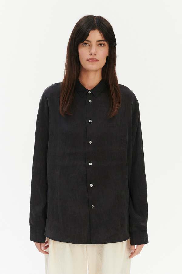 Delikatessen Oversized Shirt in a Silky Japanese Blend of Lyocell and Polyamide