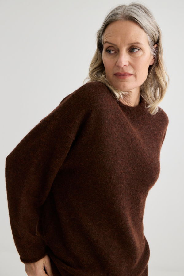 Laing Home Alpaca Sweater With Tie - Mahogany Marle