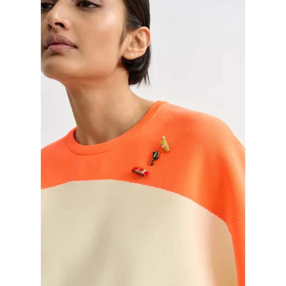 Essentiel Antwerp Josiane Set of Pins - Gold - Image 2 of 2