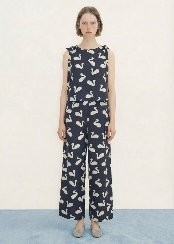TINY BIG SISTER Swans Top