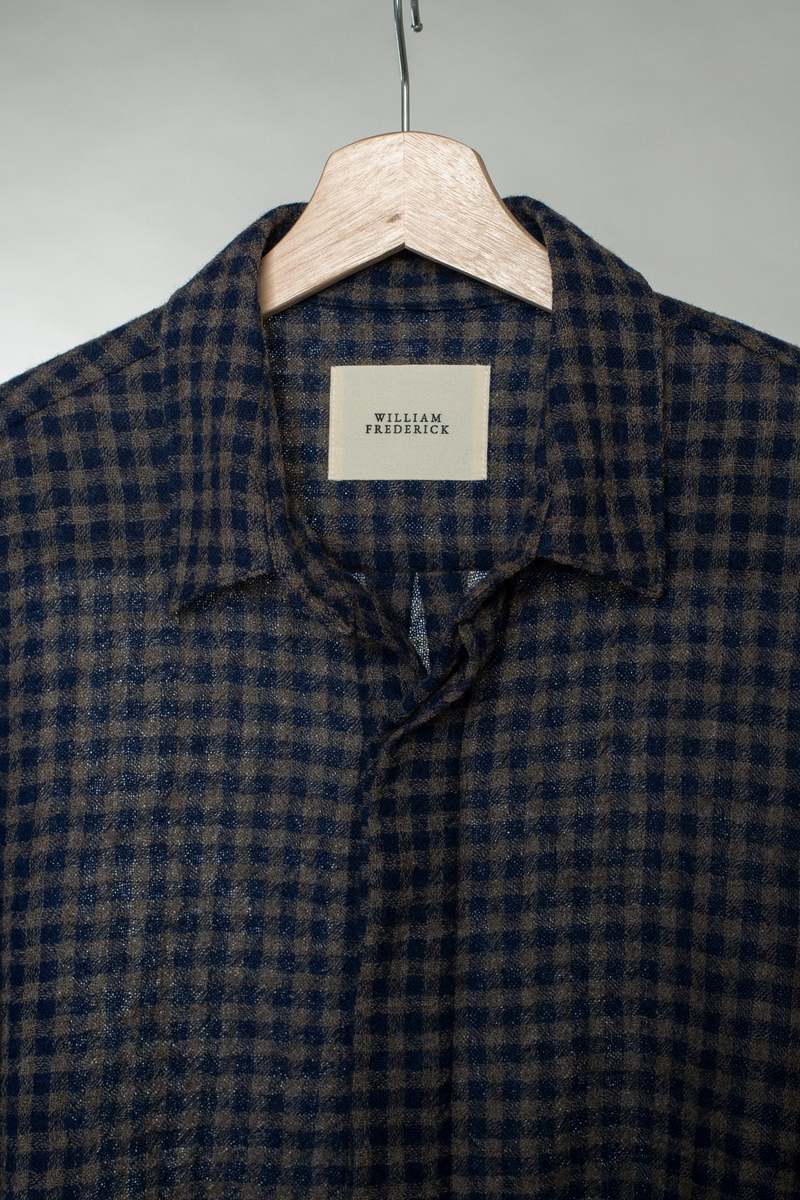 William Frederick Cafe Shirt - Navy Olive Plaid