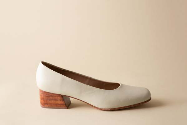 Huma Blanco Luisa Low Heel Heels