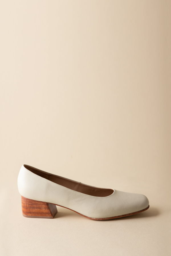 Huma Blanco Luisa Low Heel Heels