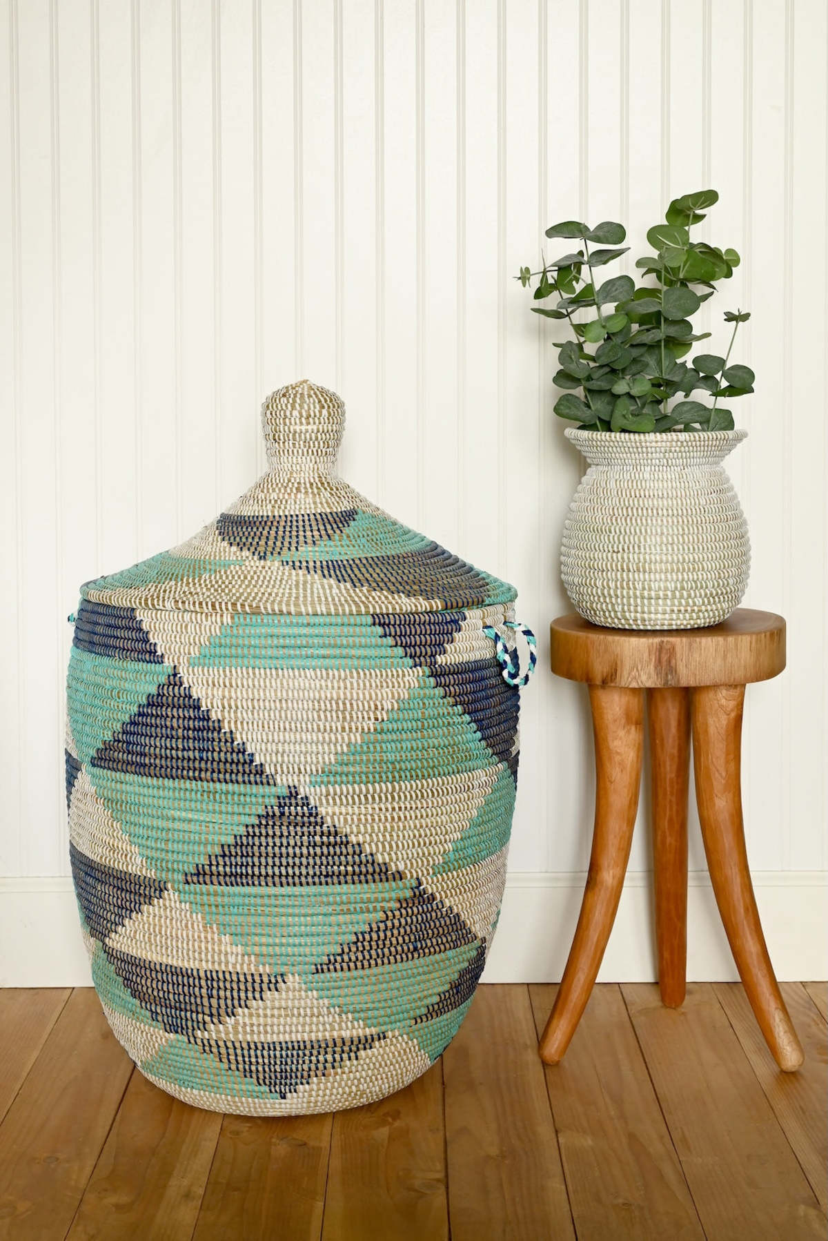African Modern Triangles Lidded Hamper Basket - Image 2 of 5