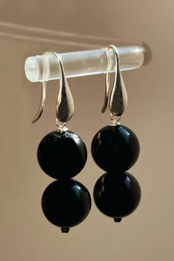 Sea + Pattern Teardrop Onyx Earrings - Black