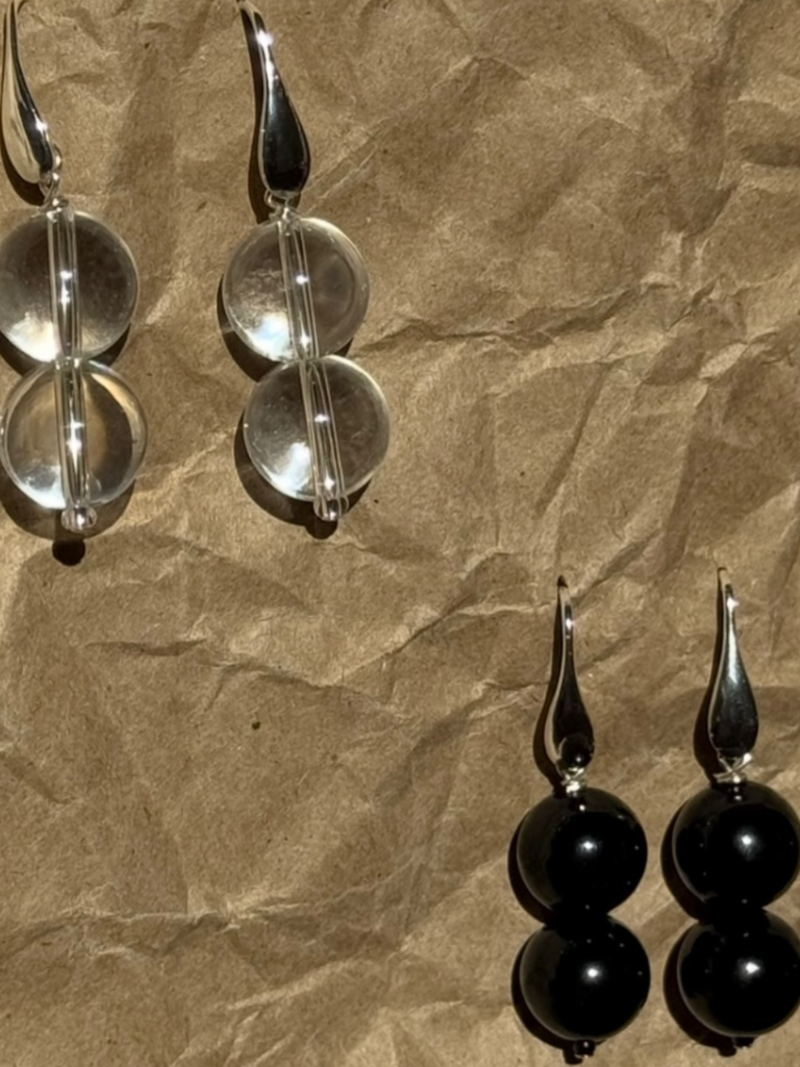 Sea + Pattern Teardrop Onyx Earrings - Black