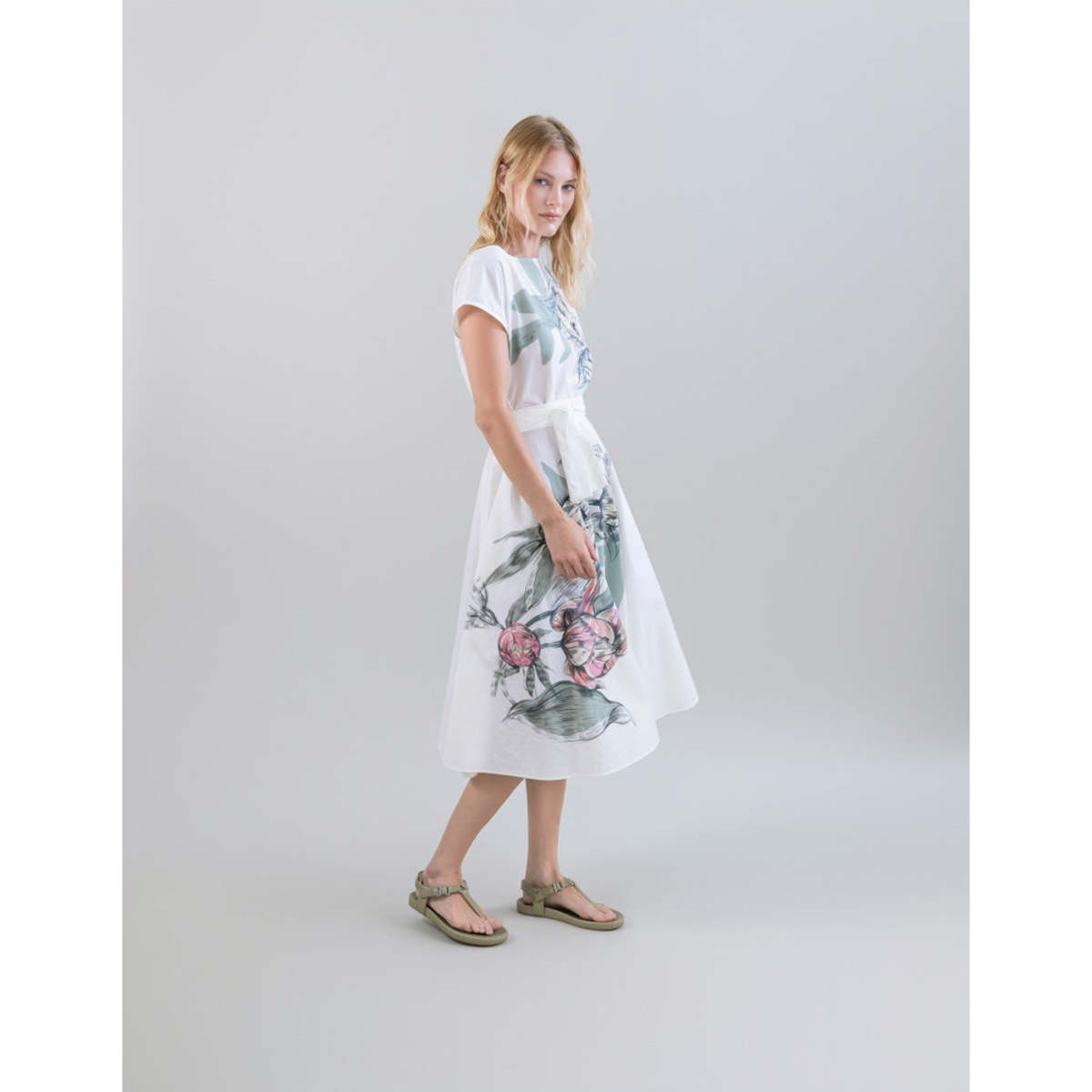 Psophia Muted Peony Study Dress - White - Image 2 of 3
