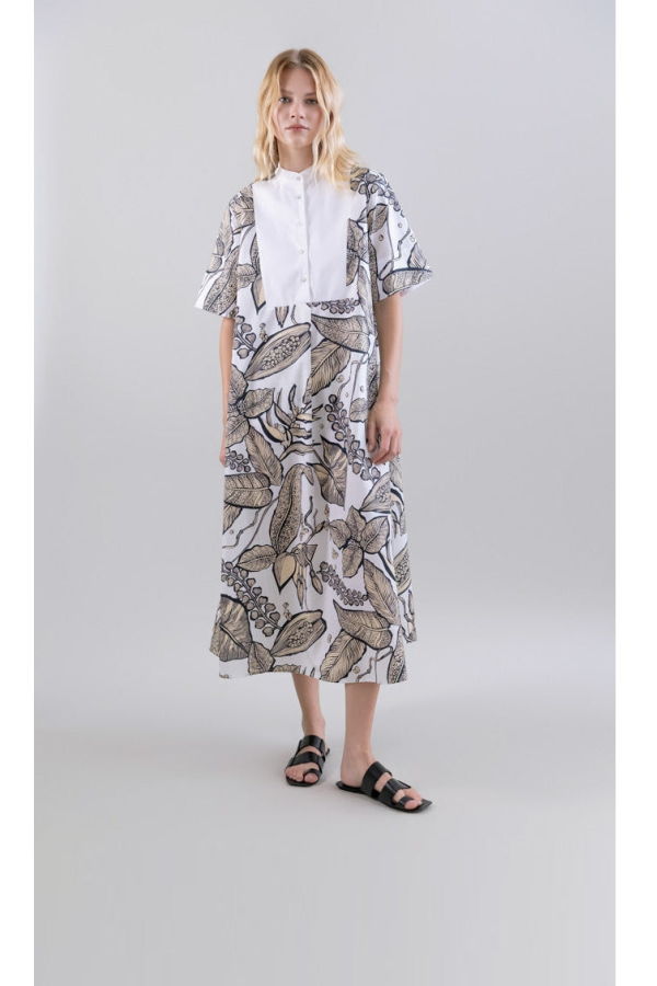 Psophia Retro Bloomleaf Long Dress With Bib Mao Collar - White