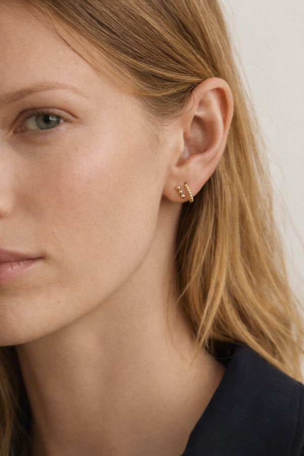 Sheena Marshall Jewelry Lily Dot Bar Studs