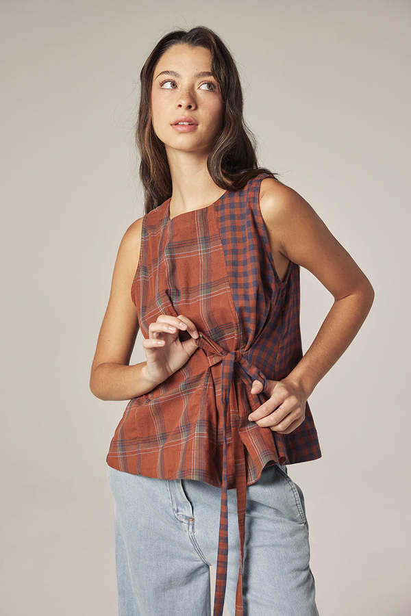 amente Contrast Panel Top