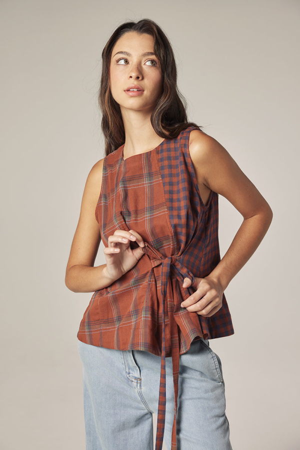 amente Contrast Panel Top