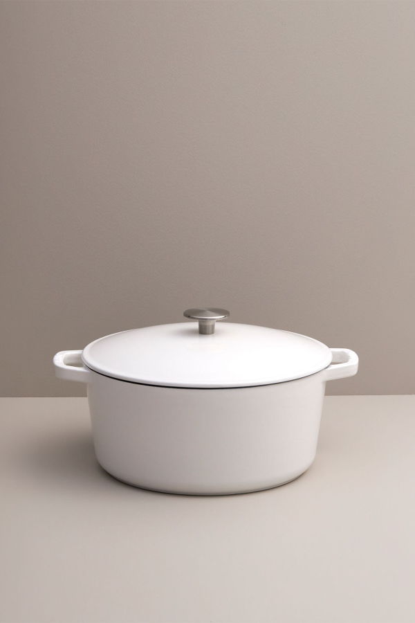 Kana 5.5 Quart Classic Dutch Oven