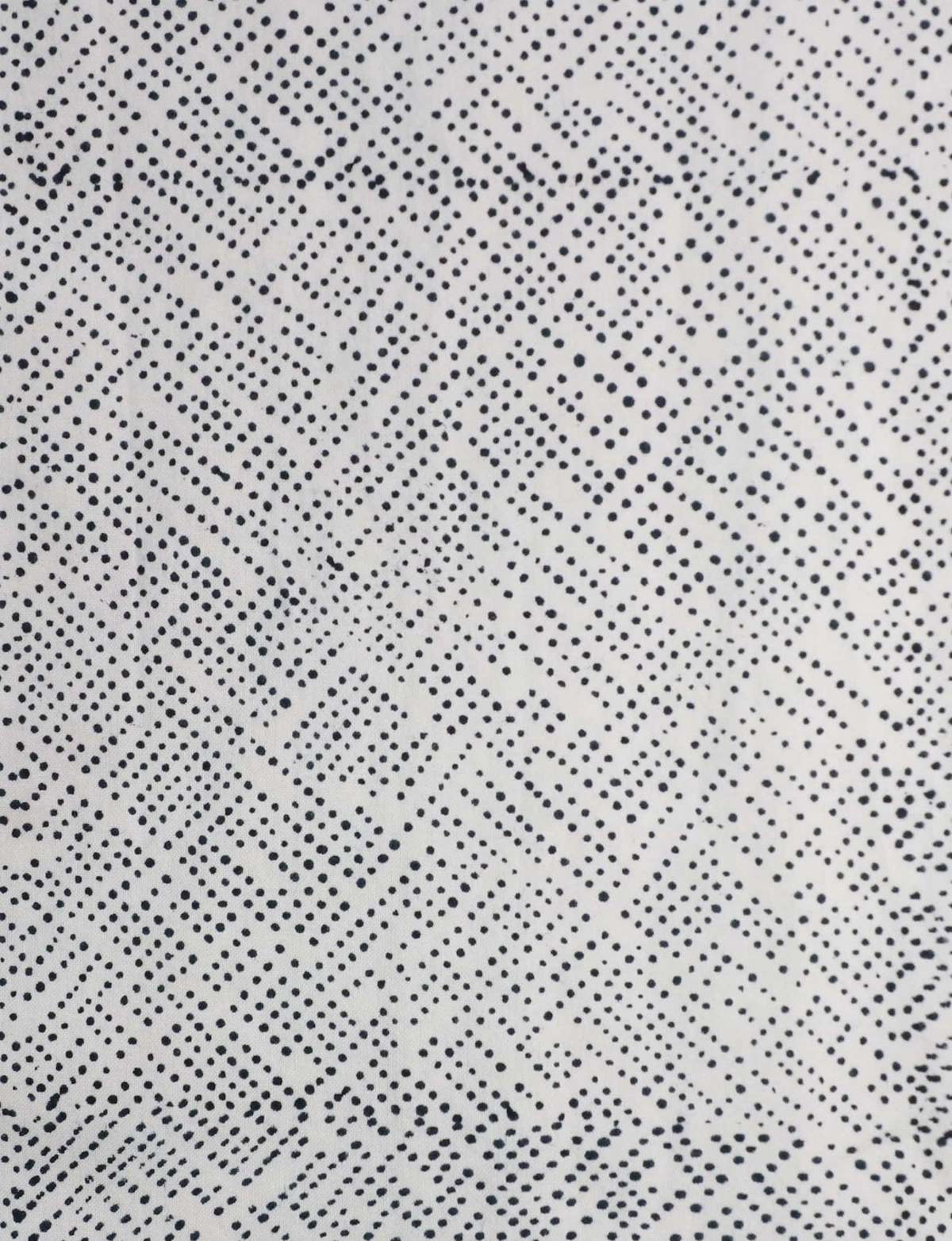 Passion Lilie Avery Organic Cotton Button Down Shirt - Image 4 of 7