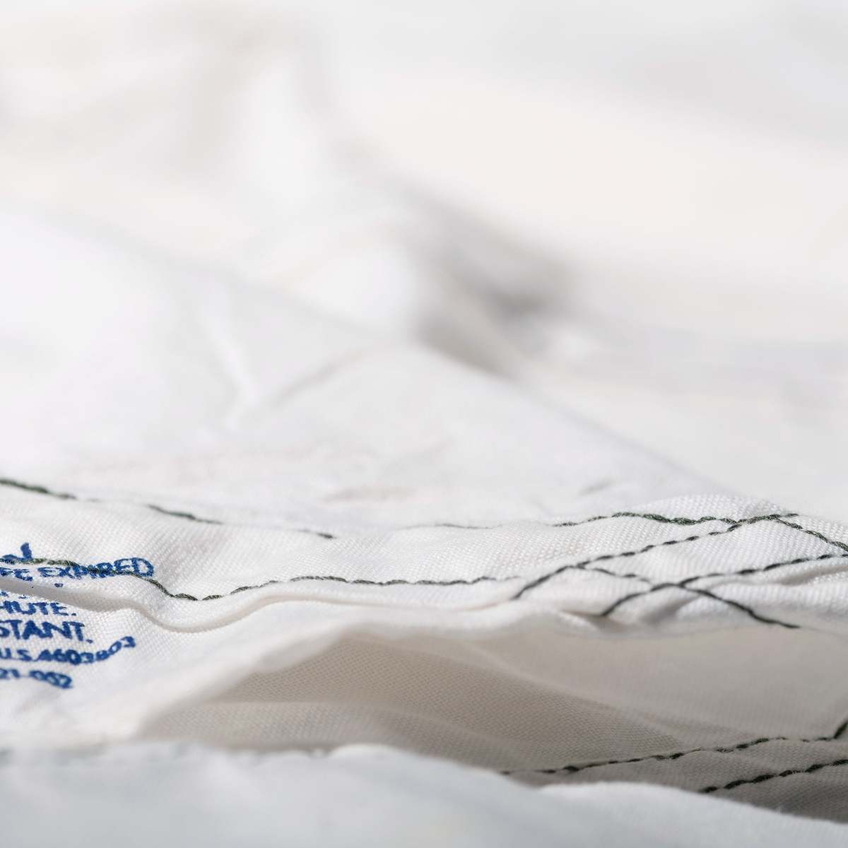 Puebco Expired Parachute Material Waiters Apron - Image 4 of 5