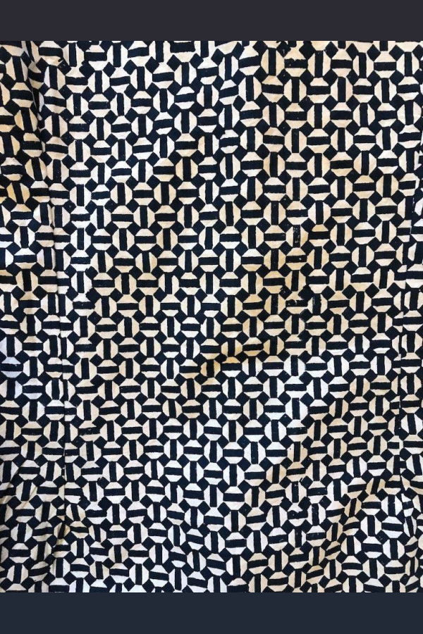 Passion Lilie Hex Flex Organic Cotton Button Down Shirt