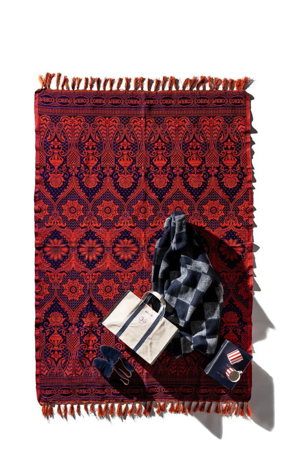 Puebco Reversible Jacquard Rug