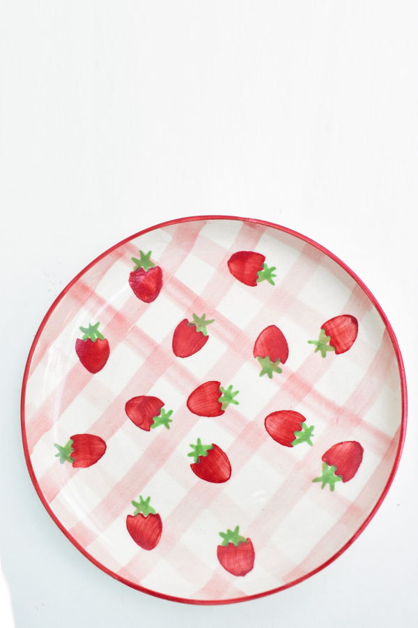 Casa Amarosa S/2 Strawberry Shortcake Dessert Plate
