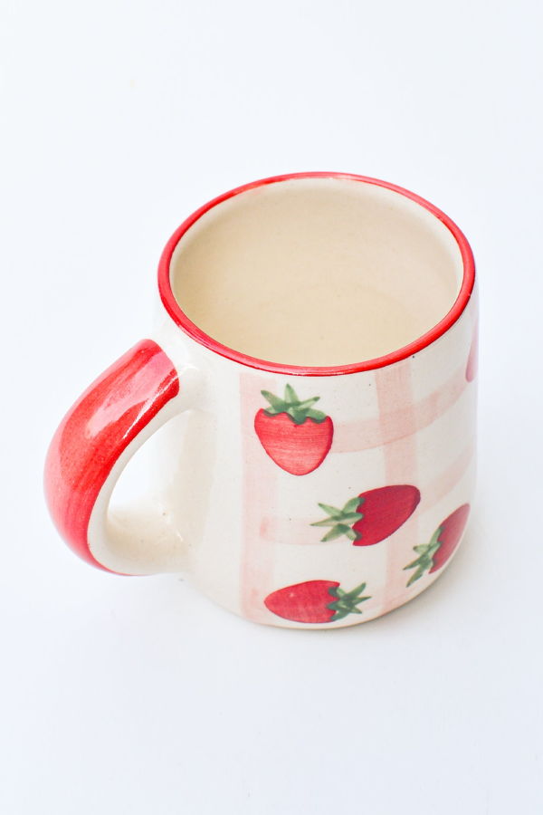 Casa Amarosa Strawberry Checkered Delight Ceramic Mug
