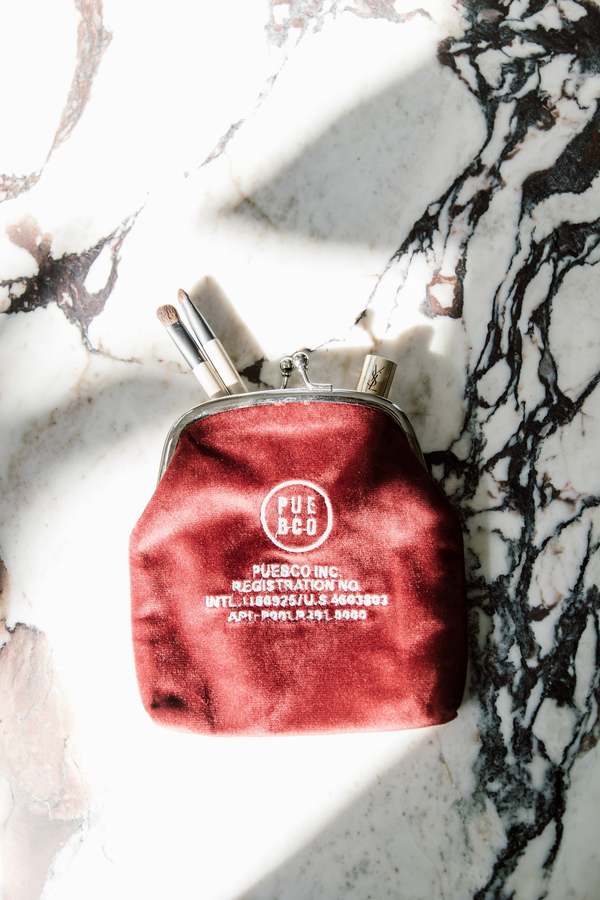 Puebco Velvet Frame Pouch